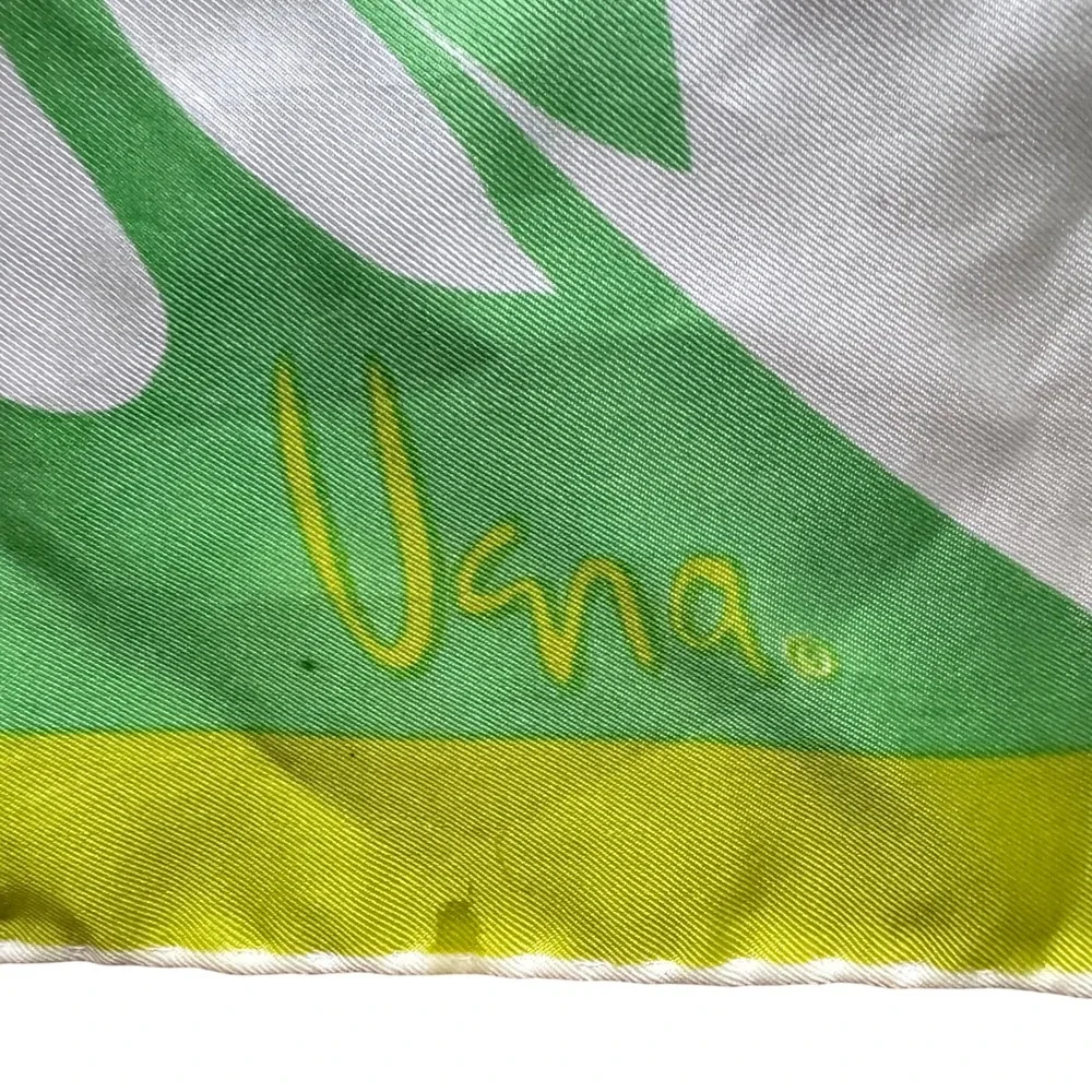 Vintage Vera Neumann Scarf Green Yellow Floral Print‎ Square 23